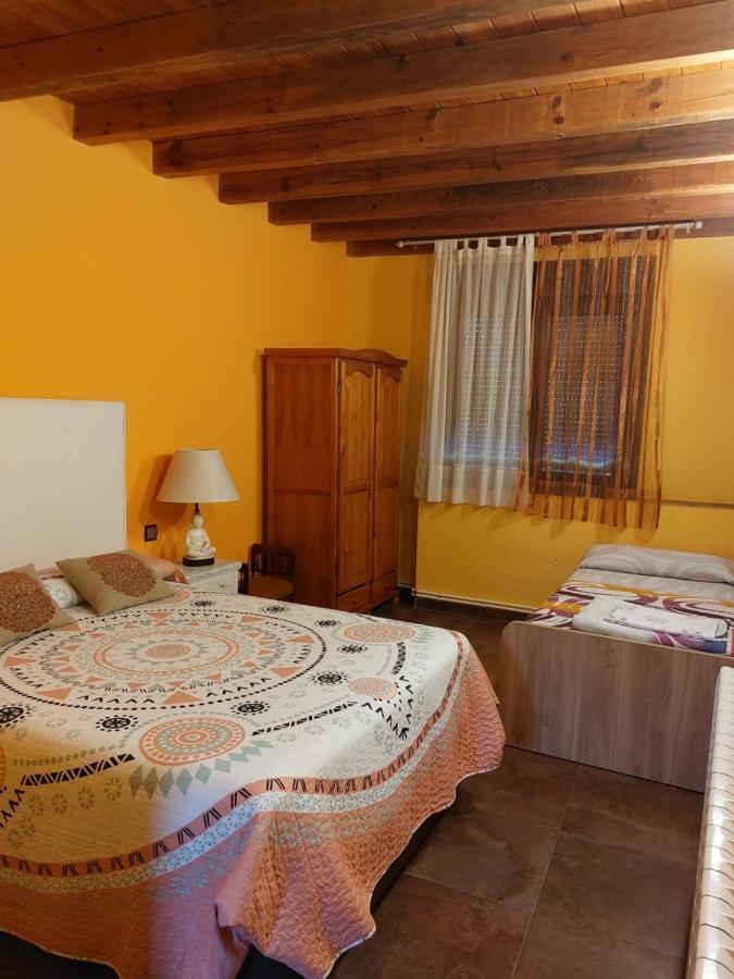 Higueras Y Olivos Villa Candeleda Bagian luar foto